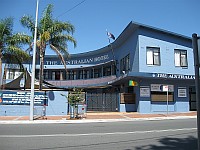 NSW - Nowra - Australian Hotel (formerly Imperial and then Empire) (1886) (1 Feb 2011)